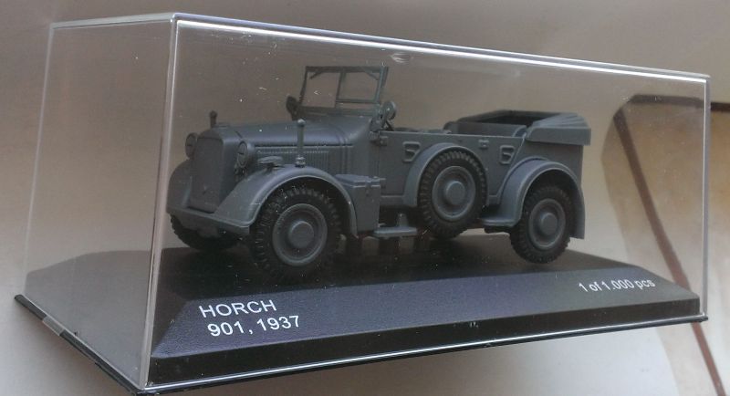 Macheta Horch 901 1937 WW2 - WhiteBox 1/43 WWII militara