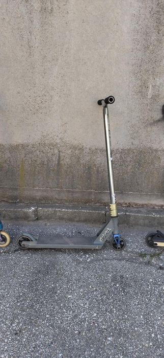 Тротинетка за трикове/Custom scooter build