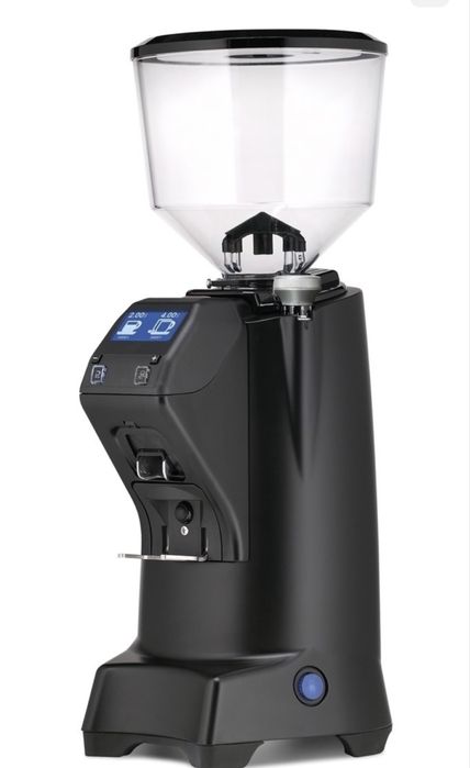 Продам Кофемолка Eureka Zenith Neo 65 E черный
