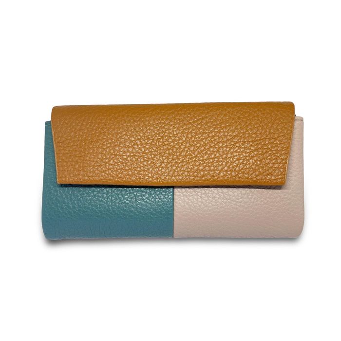 ПРОМО Различни видове и цветове дамски портмонета