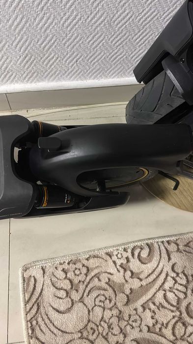 Trotineta electrica ninebot