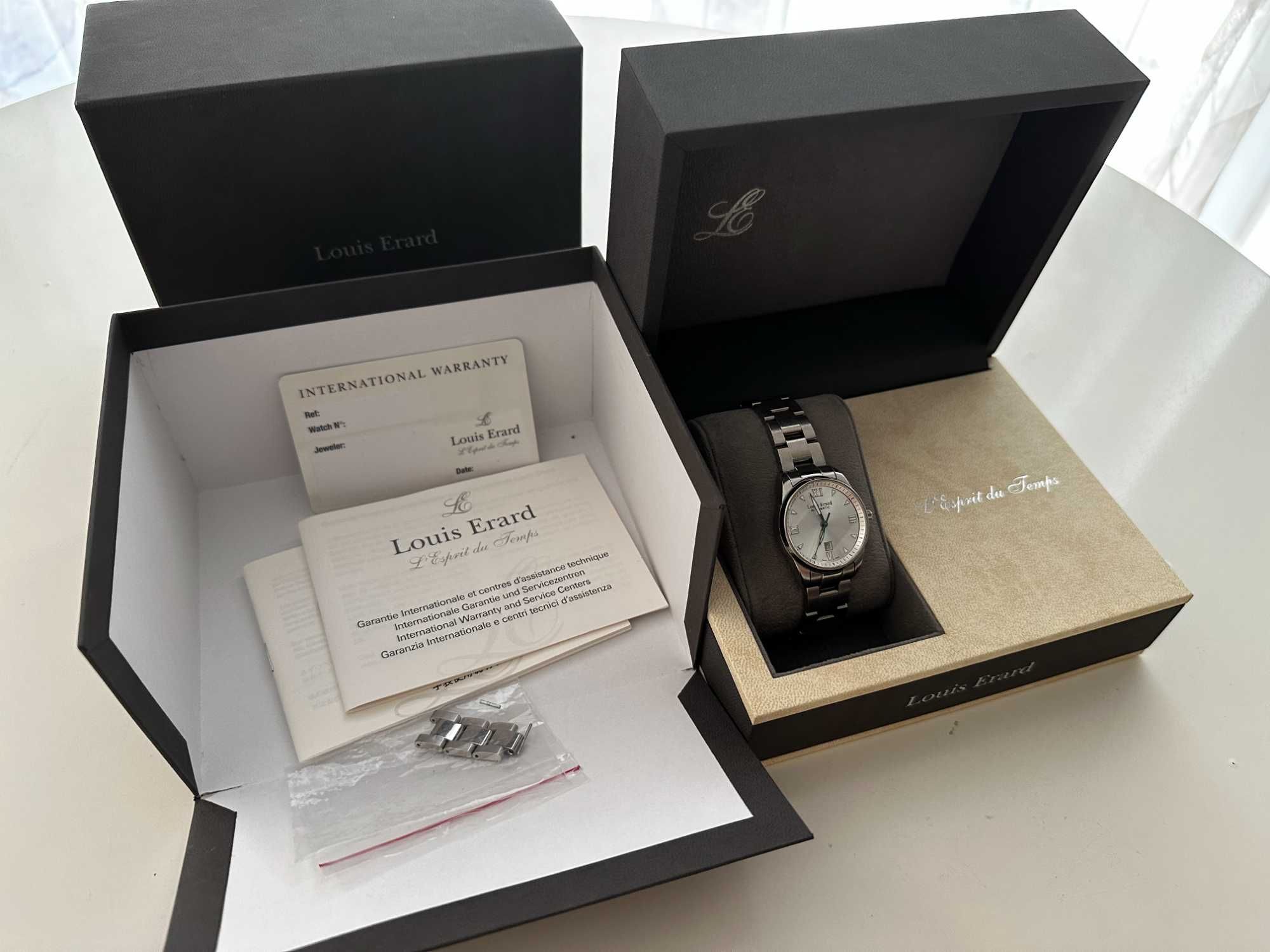 Автоматичен дамски часовник Louis Erard Heritage Sport - 700лв