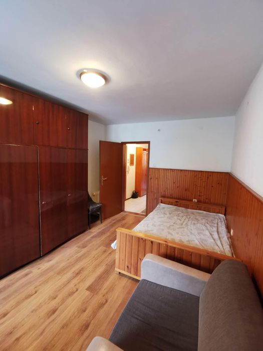 Дава се под наем Двустаен апартамент в Бургас, Център - 60 кв.м за 280.5 € - Снимка #3