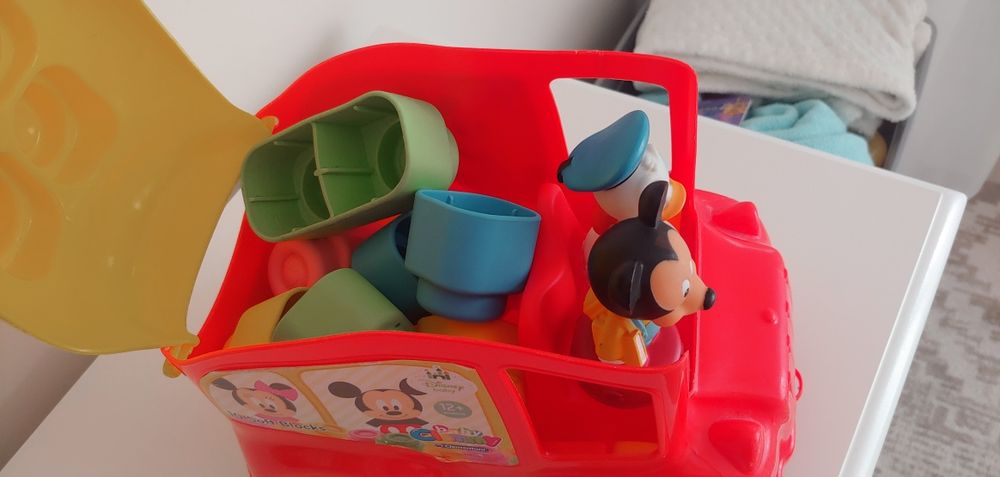 Autobuz cu cuburi mickey mouse clementoni