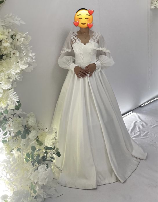 Свадебное платье