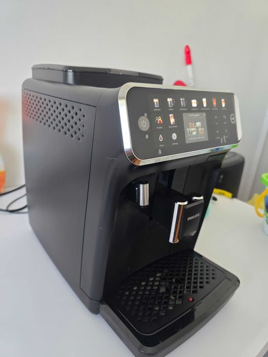 Philips Seria 5500 Ep5541 LatteGo  20 de bauturi