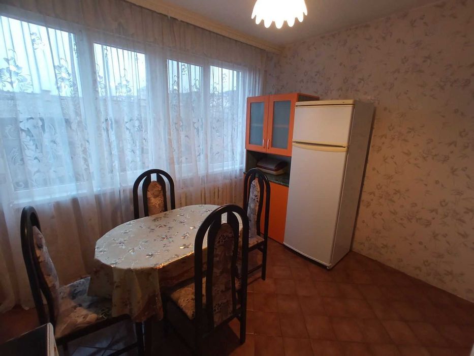 Продава се Тристаен апартамент в София, Света Троица - 65 кв.м за 2077 €/кв.м - Снимка #2