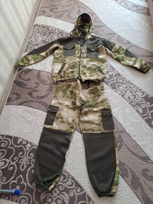 Продам форму новая размер 50