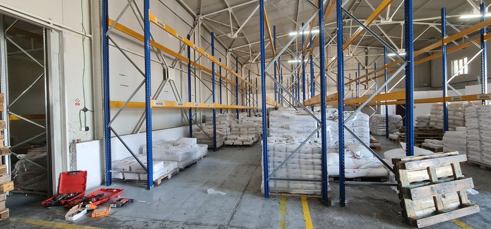 Rafturi metalice