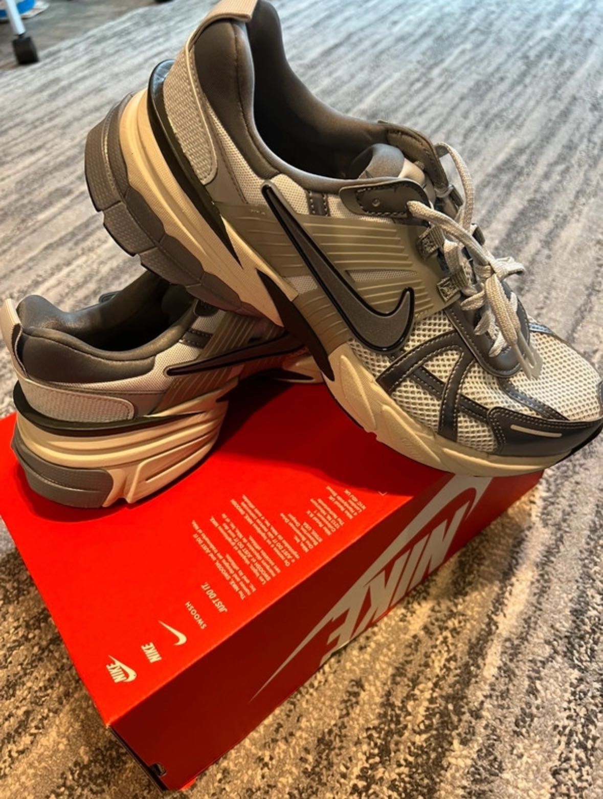 Мъжки Nike V2K 44.5