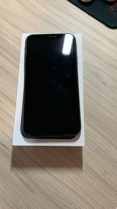 iPhone 11 – 128GB – Negru – Stare foarte bună