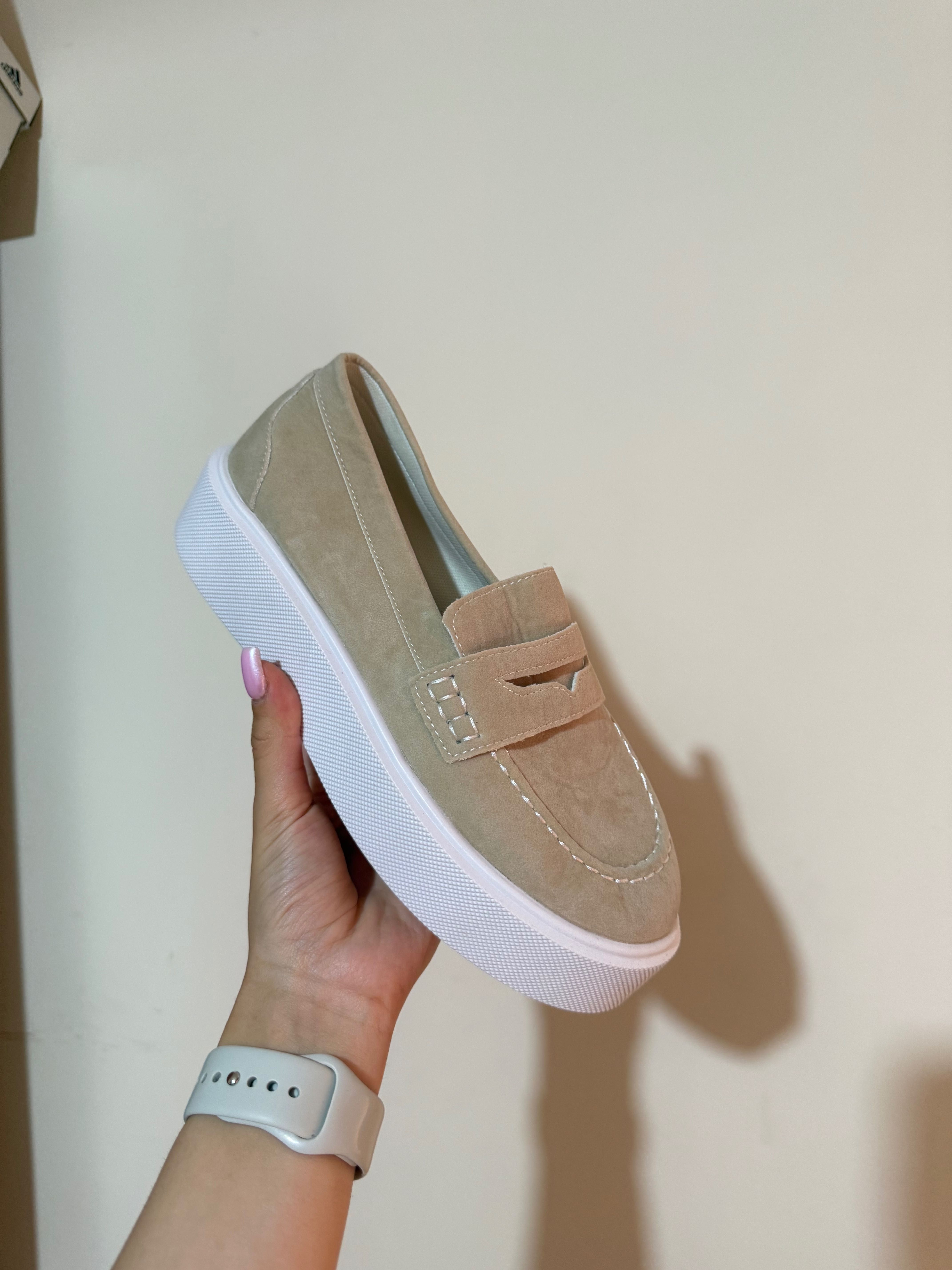Мокасини в цвят Khaki
