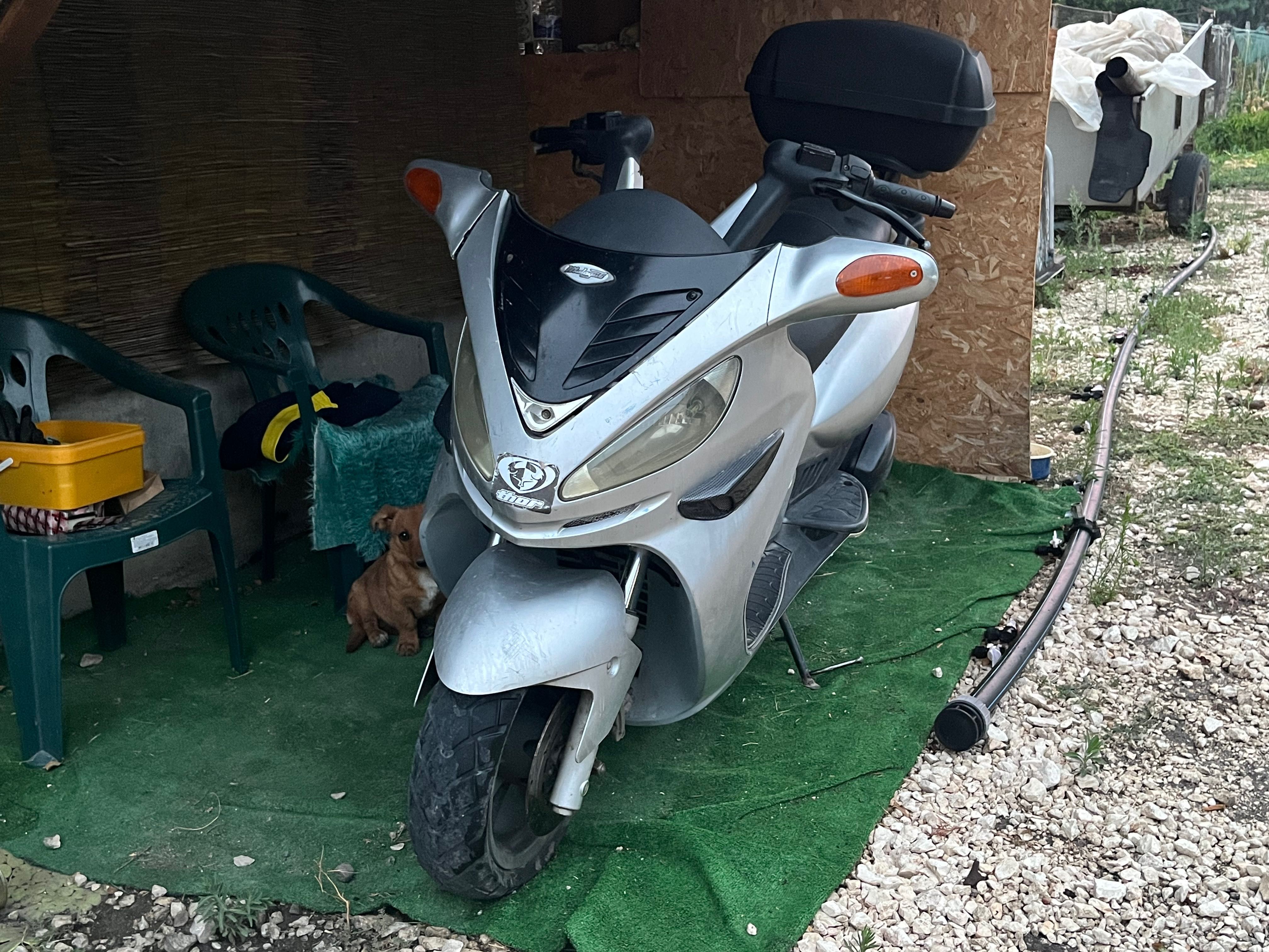 Yamaha Malaguti 250 950 лв