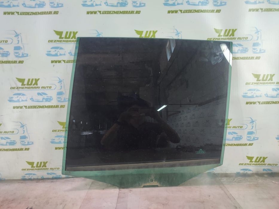 Geam stanga spate Volkswagen VW Tiguan 1 5N [2007 - 2011] 2.0 tdi CBA