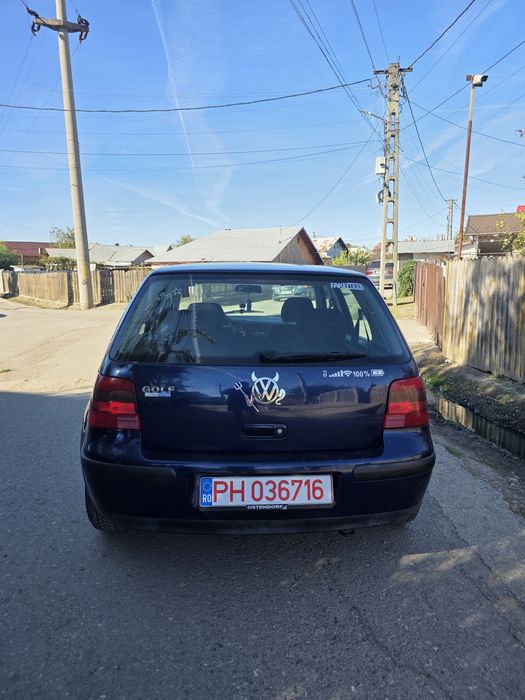 Vand/Schimb Vw Golf 4 Stare foarte bună