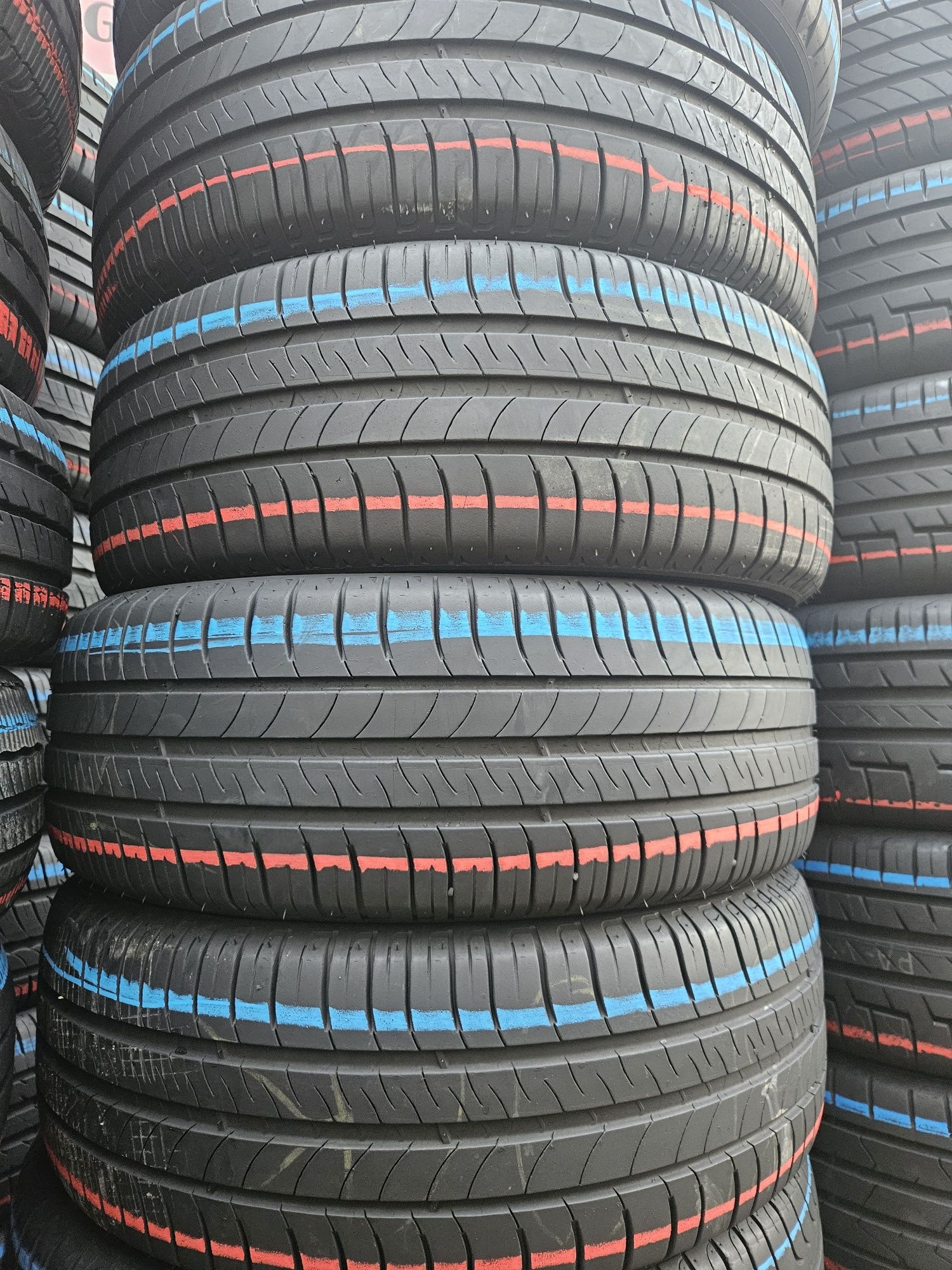 Vând anvelope vară 185/65/15 195/65/15 205/55r16 195/55r16 205/60r16