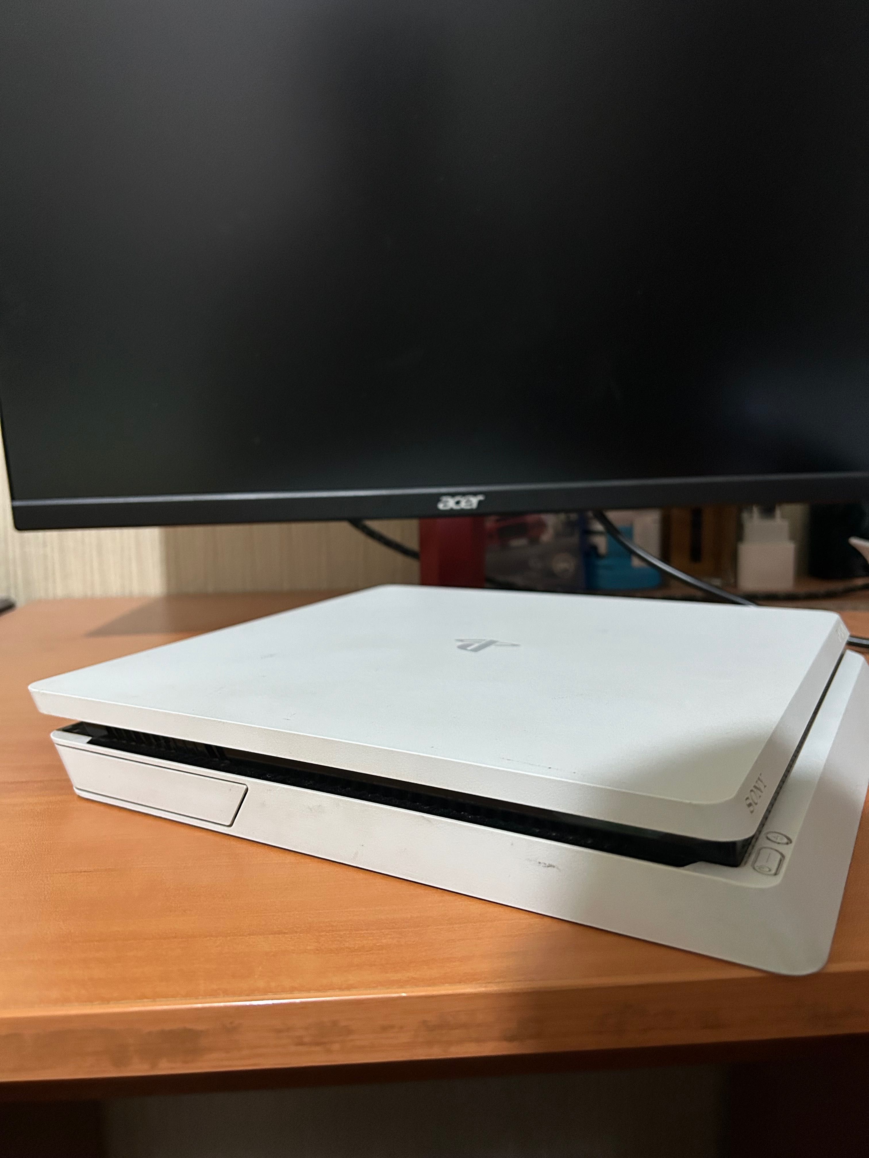 PlayStation 4 White Edition 500 gb