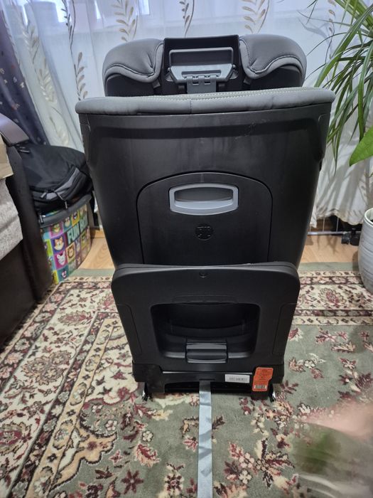 Scaun auto rotativ Britax Romer, 61-105 cm