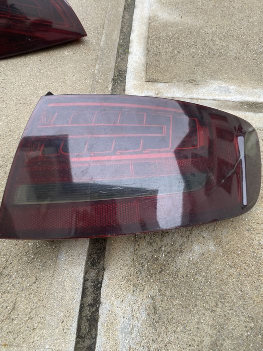 Stopuri led A4 B8 NFL