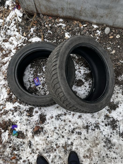 Продаю зимние шины Kumho 18 размера
