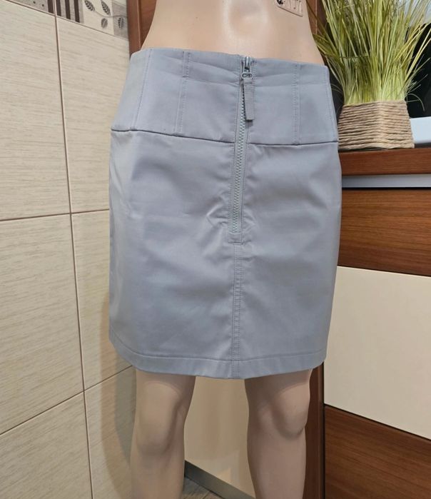 Fusta dama Zara stare excelenta