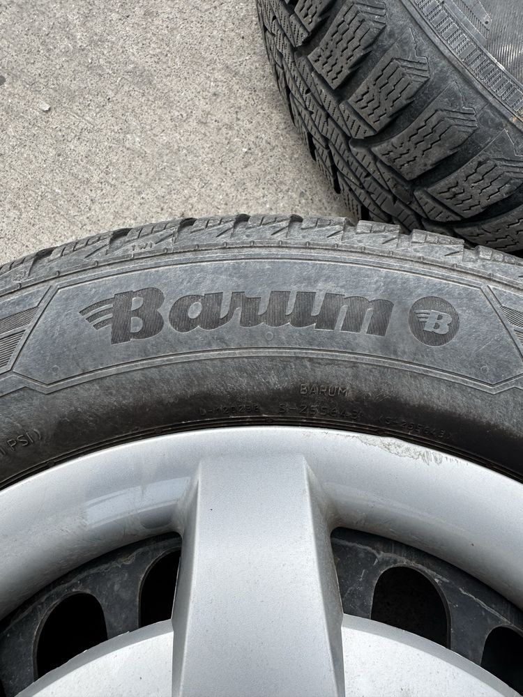 Зимни гуми 195/60 R16 с джанти за Мерцедес W245
