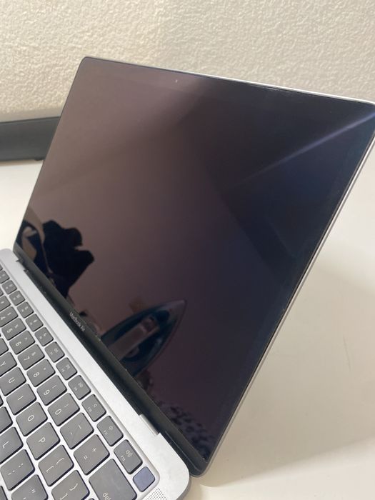 Macbook Air M1.