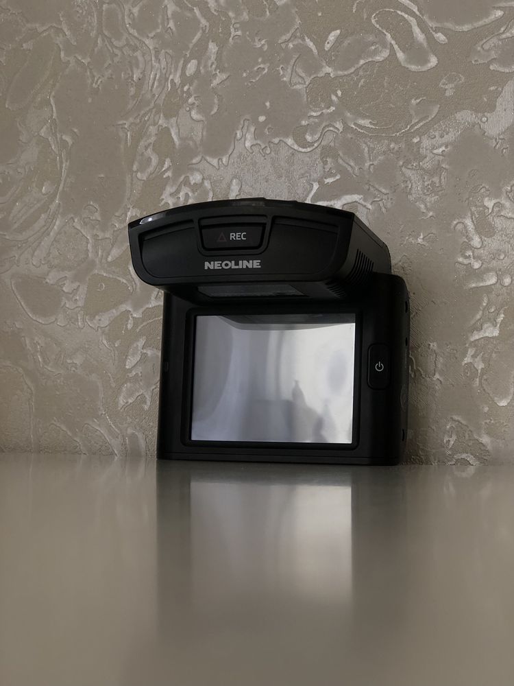 видеорегестратор Neoline x-cop 9700