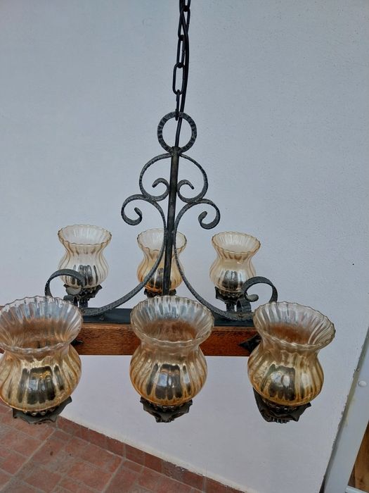 Candelabru rustic, vechi