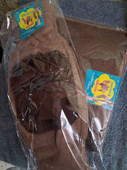 Комплект наколеник с поясом с верблюжей шерсти.