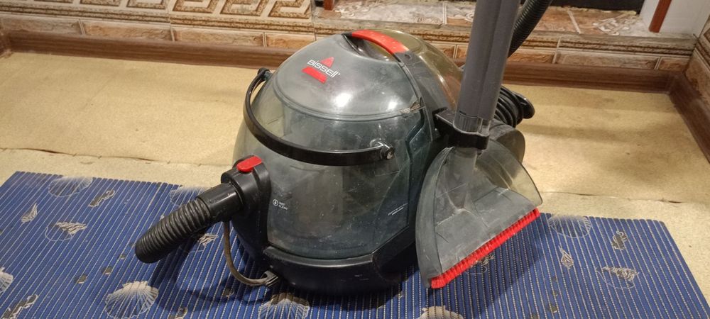 Продам Моющий пылесос