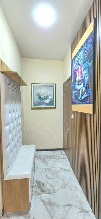 Квартира продаётся Чиланзар 3 квартал 1в2/2/4 меб тех прокуратура