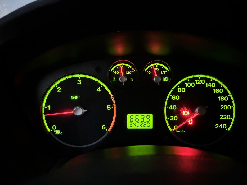 Vând ford focus 2 1.6 tdci