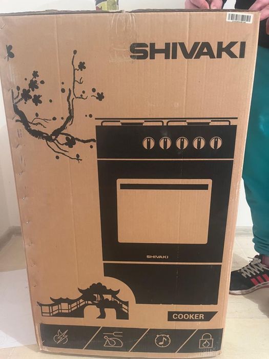 Продам газ плиту