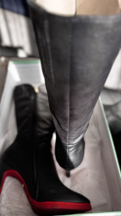 Черни ботуши 39 номер