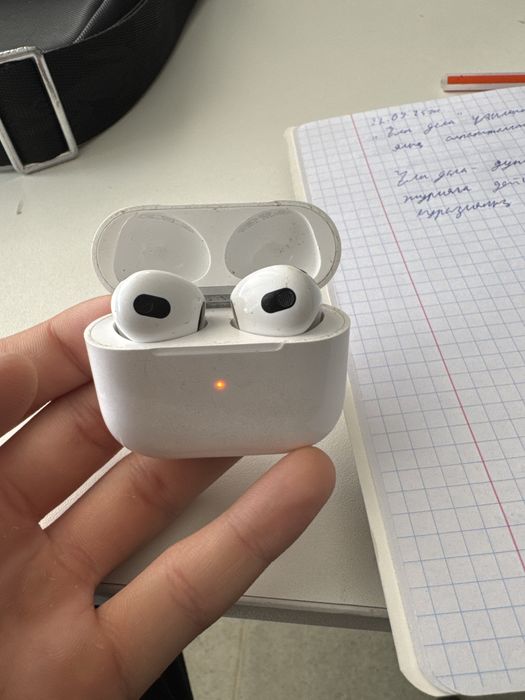 AirPods 3 series