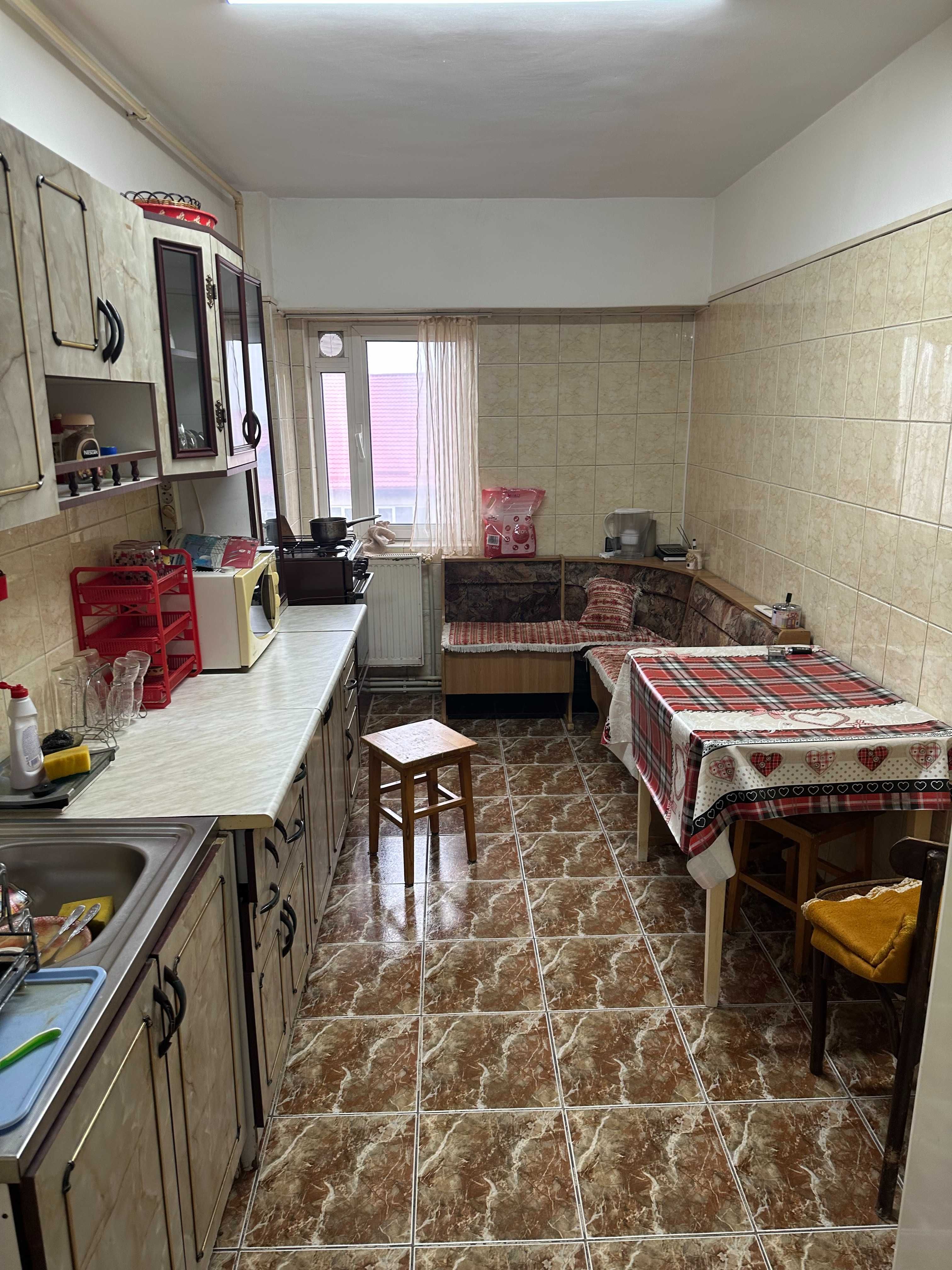 Vand Apartament 2 camere MB2 sau schimb cu garsoniera