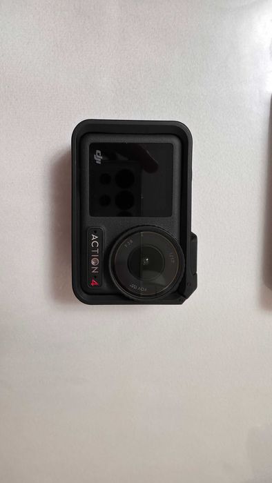 DJI Osmo Action 4 Adventure Combo — отличное состояние