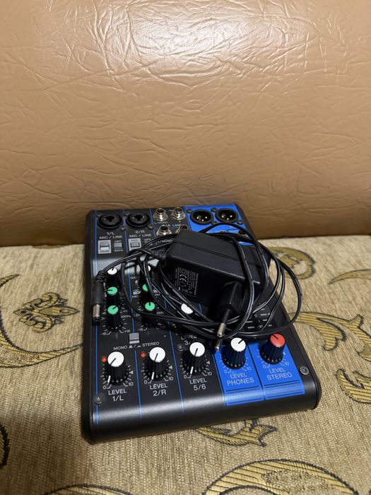 Mixer Yamaha mx06