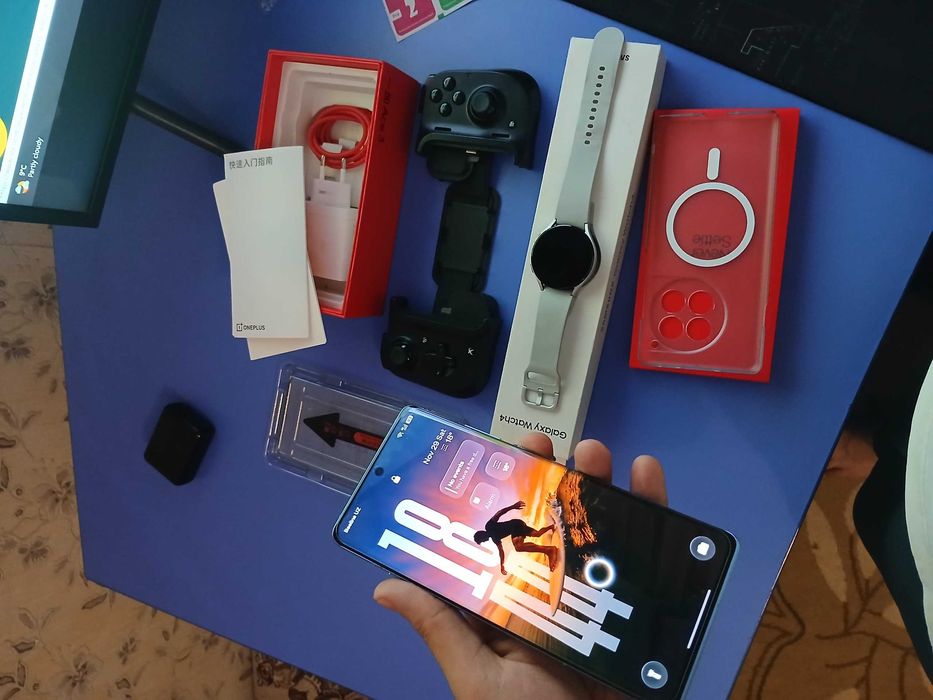 Oneplus ace3 12/256 snapdragon 8 gen 2 batareyka emkost 94 %