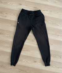 Pantaloni Champion(Nu adidas nike North Face Zara H&M Puma)