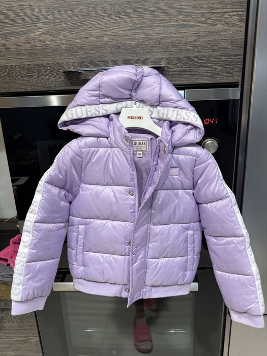 Зимно яке Guess 4-5 год
