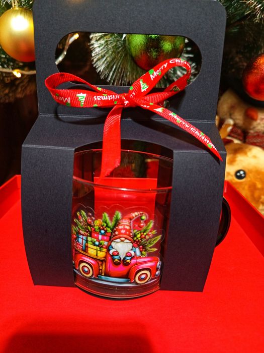 Чаши с коледни мотиви