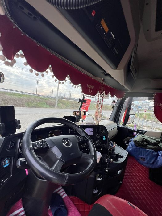 Mercedes Benz Actros