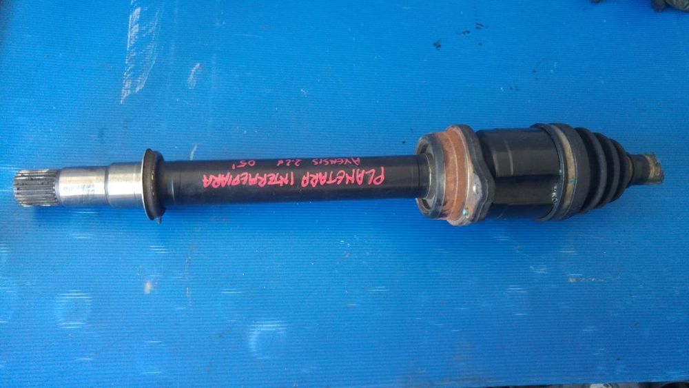 planetara intermediara 2.2 d toyota avensis 2005