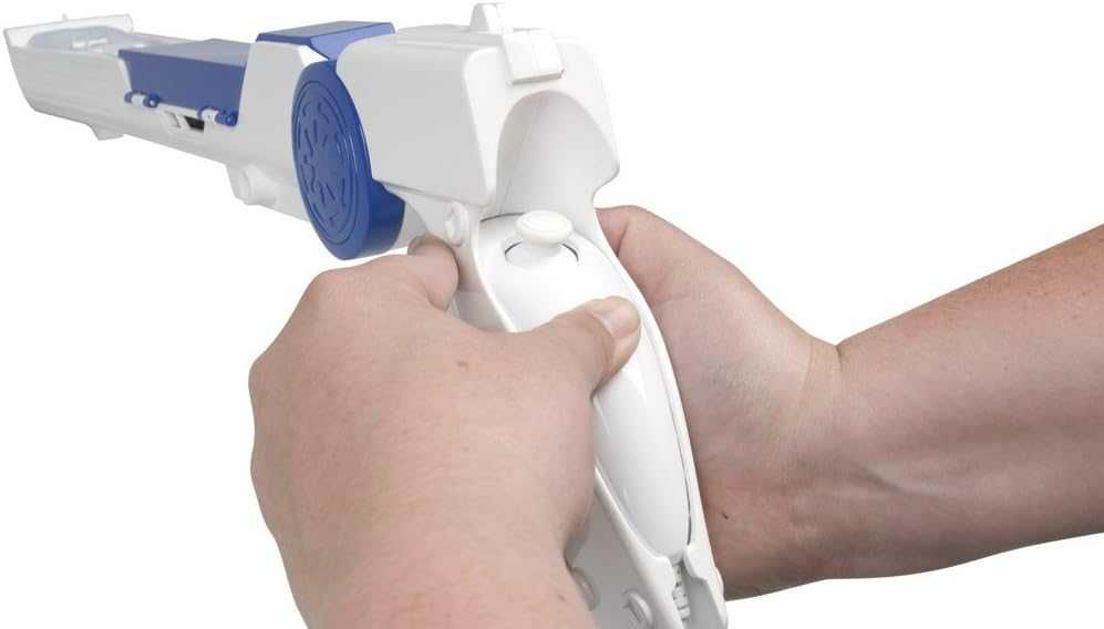 НОВИ Пушки Power A Nintendo Star Wars Clone Trooper Blaster/Wii/Wii U