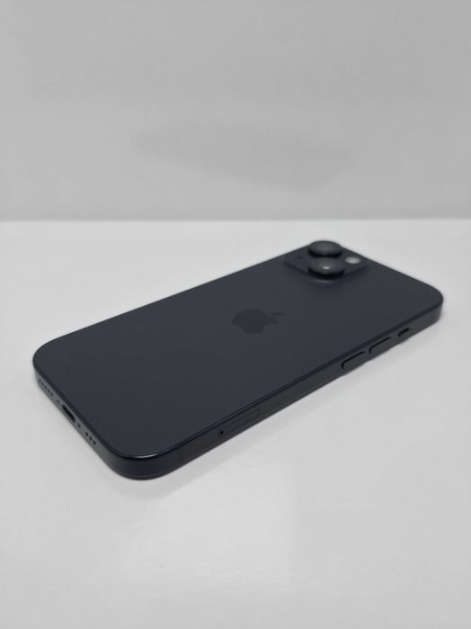 iPhone 15 128GB Black