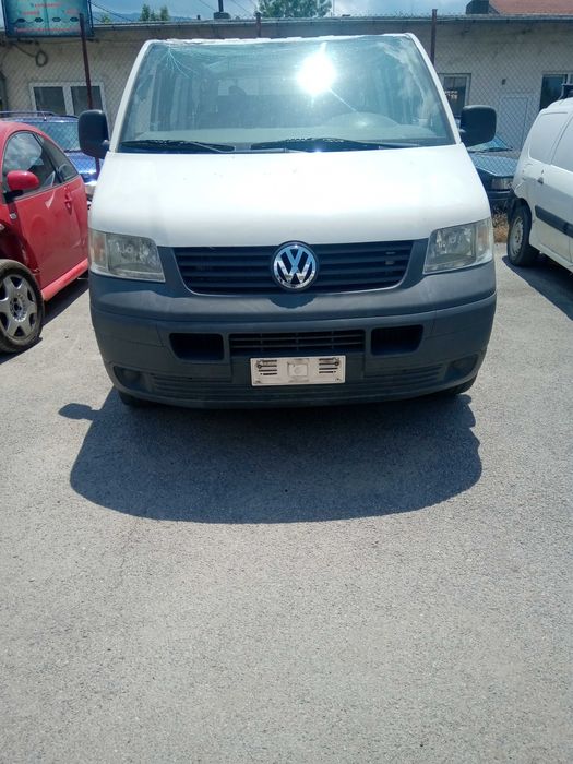 VW T5 2.5TDI на части,  двигатлели и др.