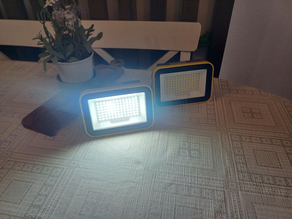 Reflectoare de lucru cu LED 2 buc Lampă de lucru reîncărcabilă prin US