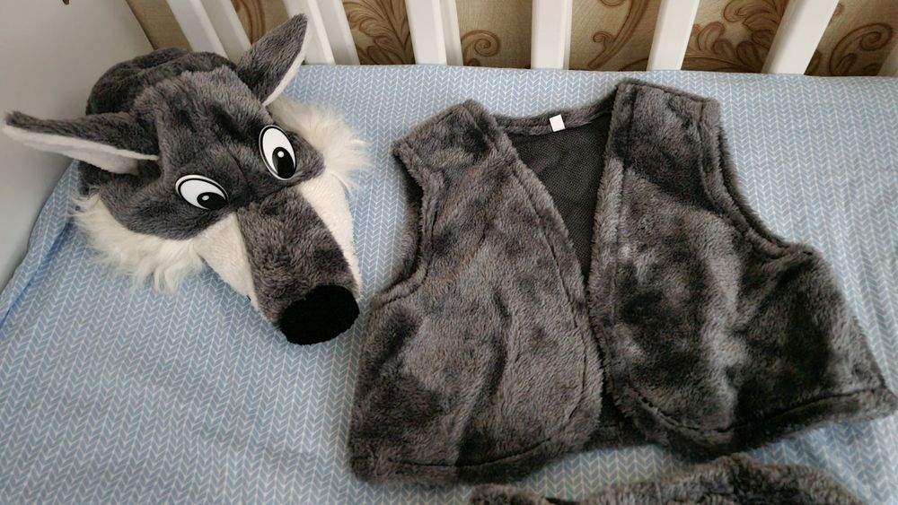 Продам костюм новогодний,волк